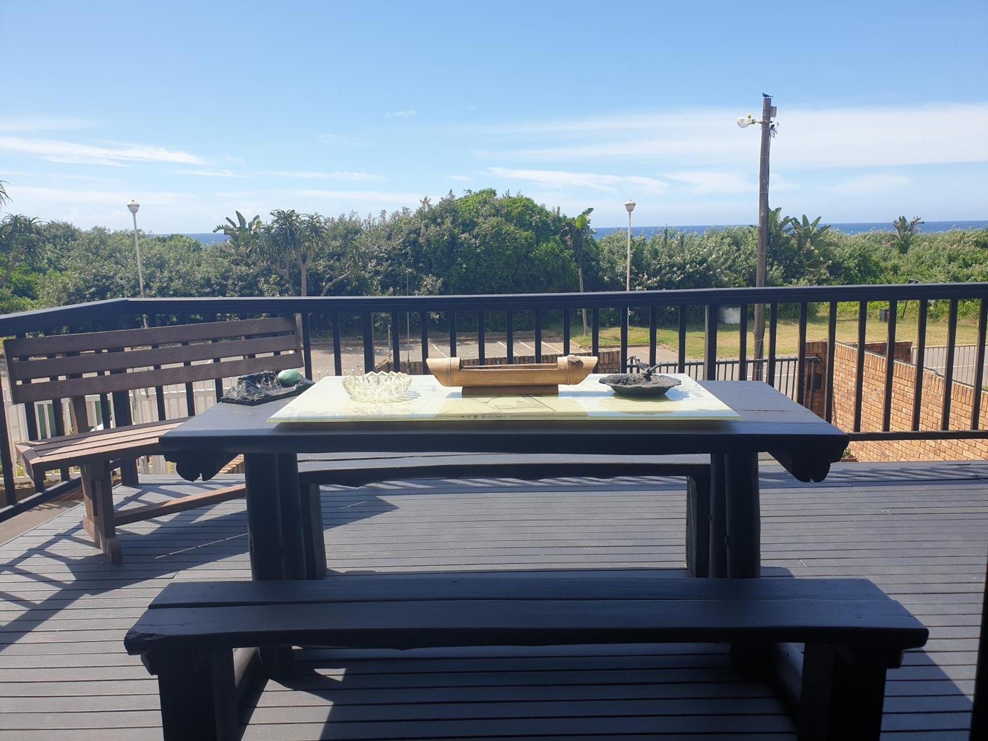 Deep Blue Guest House Amanzimtoti Exterior foto